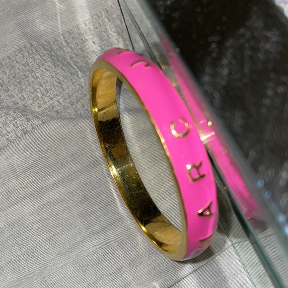 Offer !! Authentic Marc Jacobs Gold Bracelet - Picture 7 of 10